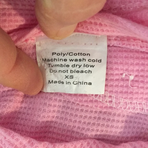 PETRAGEOUS DESIGNS Puppy pajamas. Size XS, The color is Princess Pink. - Picture 3 of 8